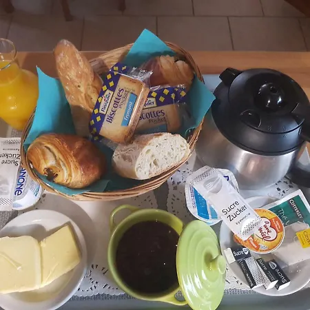 Le Relais De La Chaussee Neuilly-la-Foret